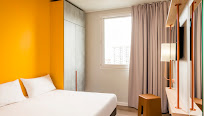 ibis noisy le grand